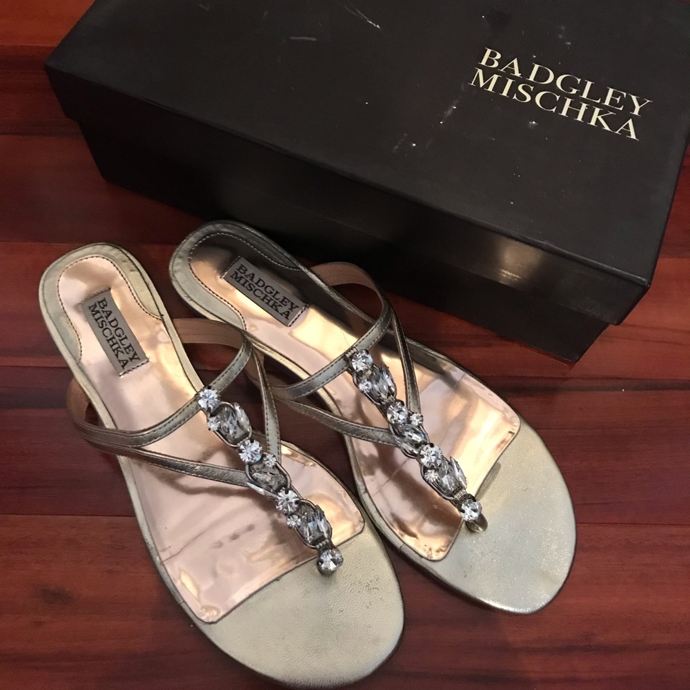 Badgley Mischka gold sandal size 9